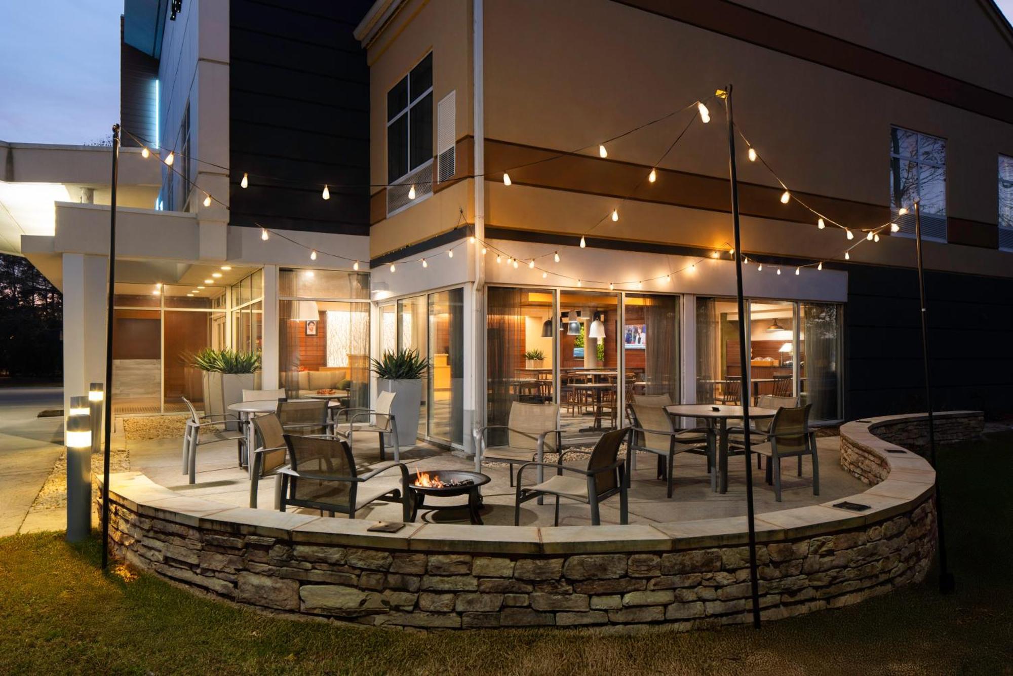 Fairfield Inn & Suites By Marriott Chesapeake Suffolk Exterior foto